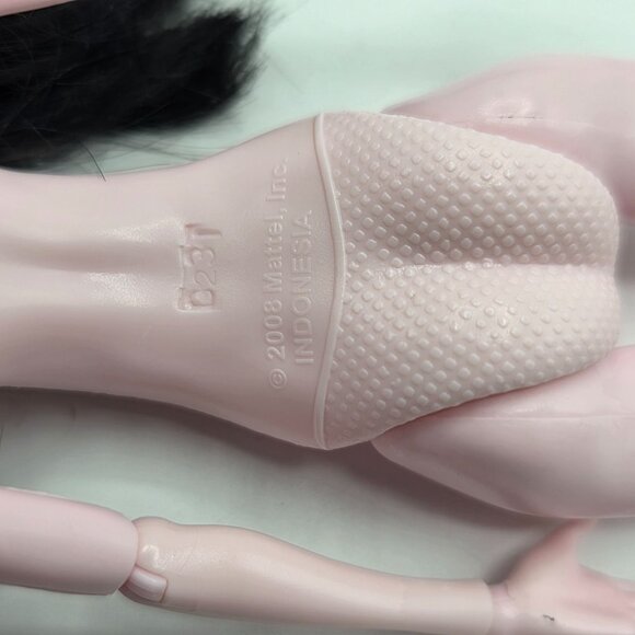 OG Monster High Draculaura Day at the Maul Killer Style 2008 Mattel - Picture 3 of 7